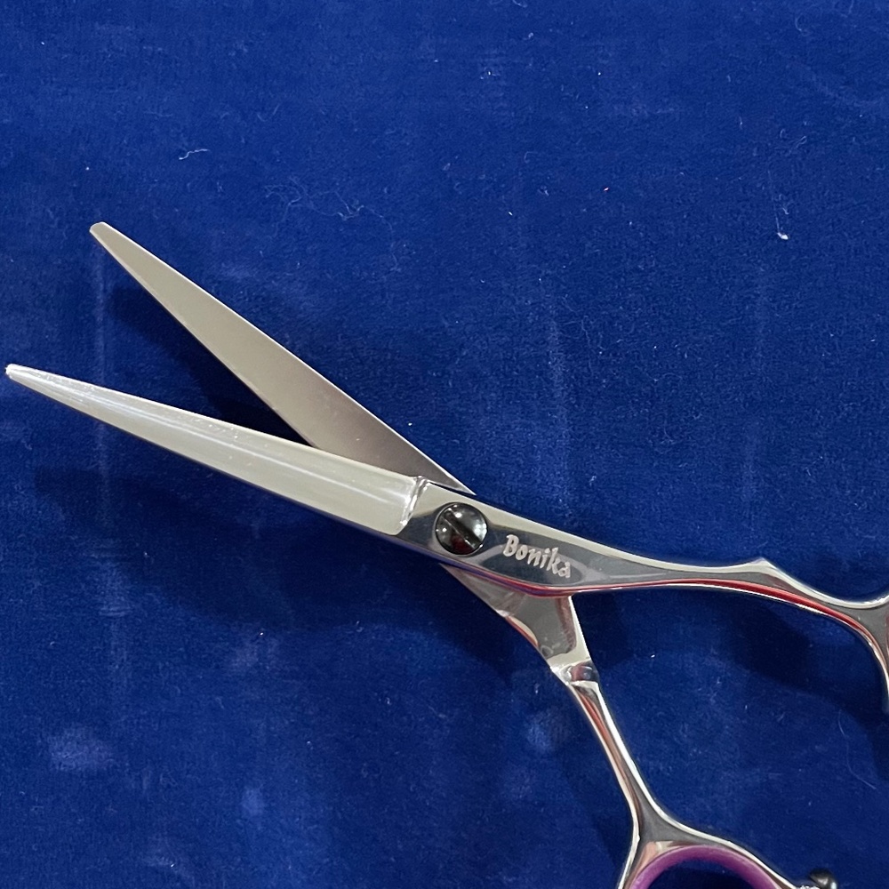 Bonika Shears